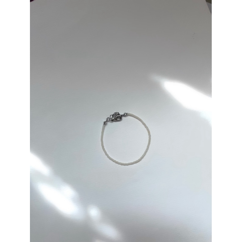 Bimmie studio- Basic White bracelet กำไลข้อมือลูกปัดสีขาว