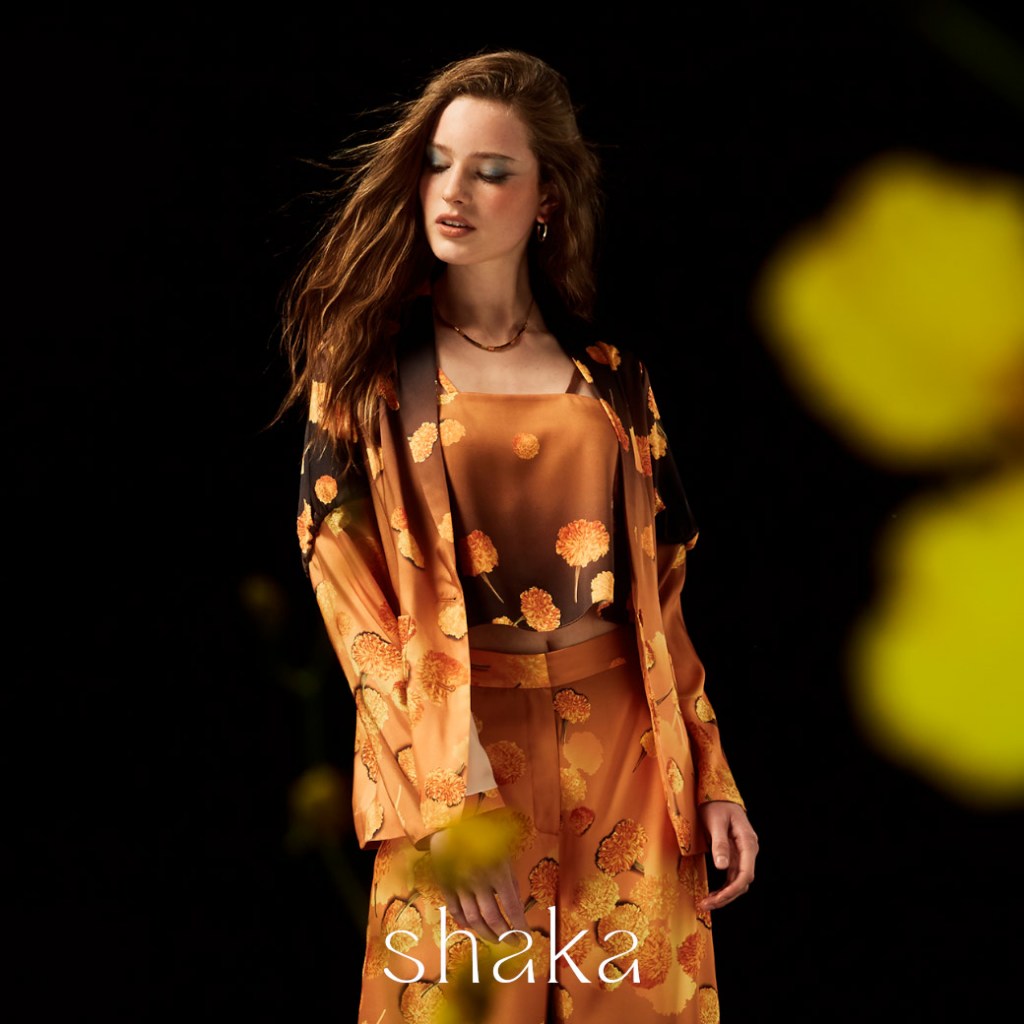 Shaka SS22 Marry Gold Shawl Collar Jacket แจ็คเก็ตผ้าซาตินทอทวิล JK-S220113