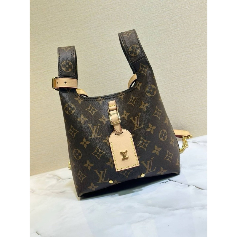 LOUIS VUITTON Atlantis BB Bag