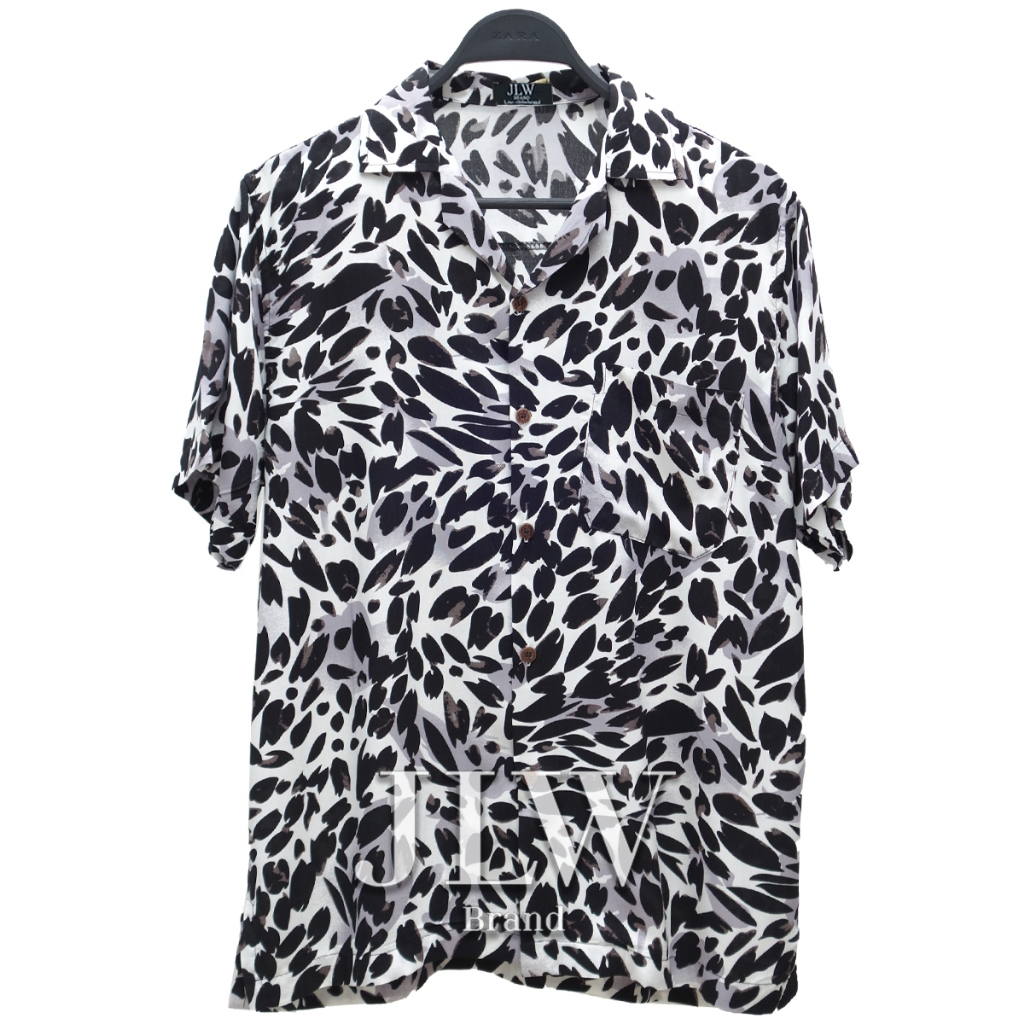 เสื้อฮาวาย ลายดอกลายเสือเทา ผ้านิ่ม M L XL Oversize คอฮาวาย JLW BRAND
