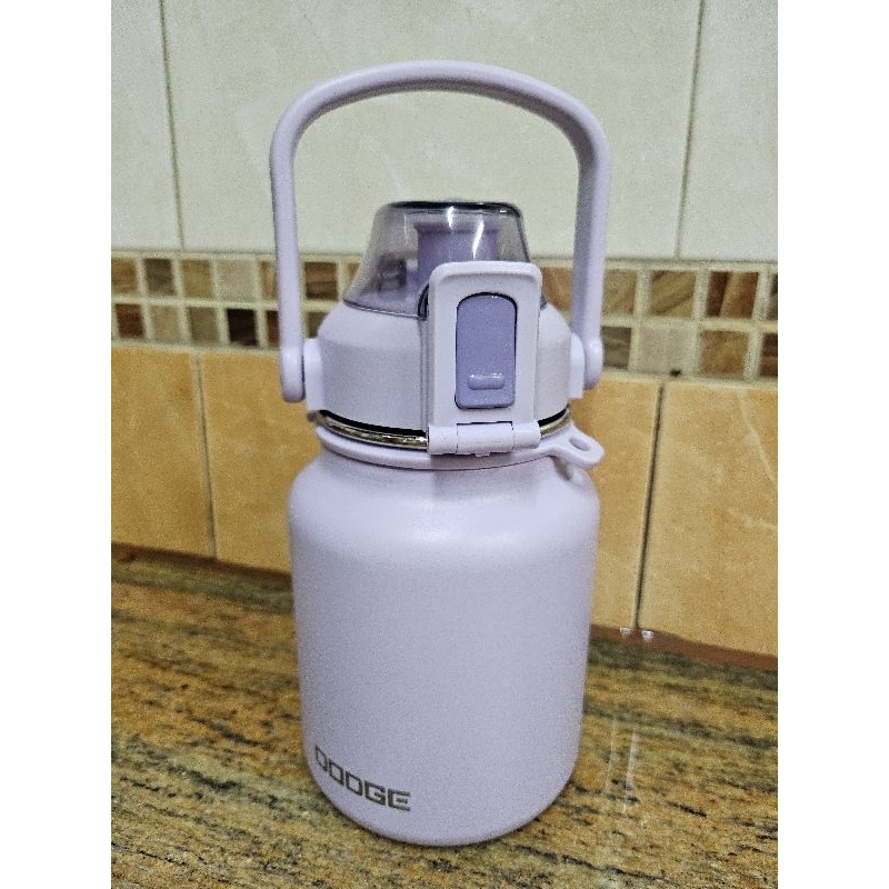 ขวดน้ำเก็บอุณหภูมิ Dodge