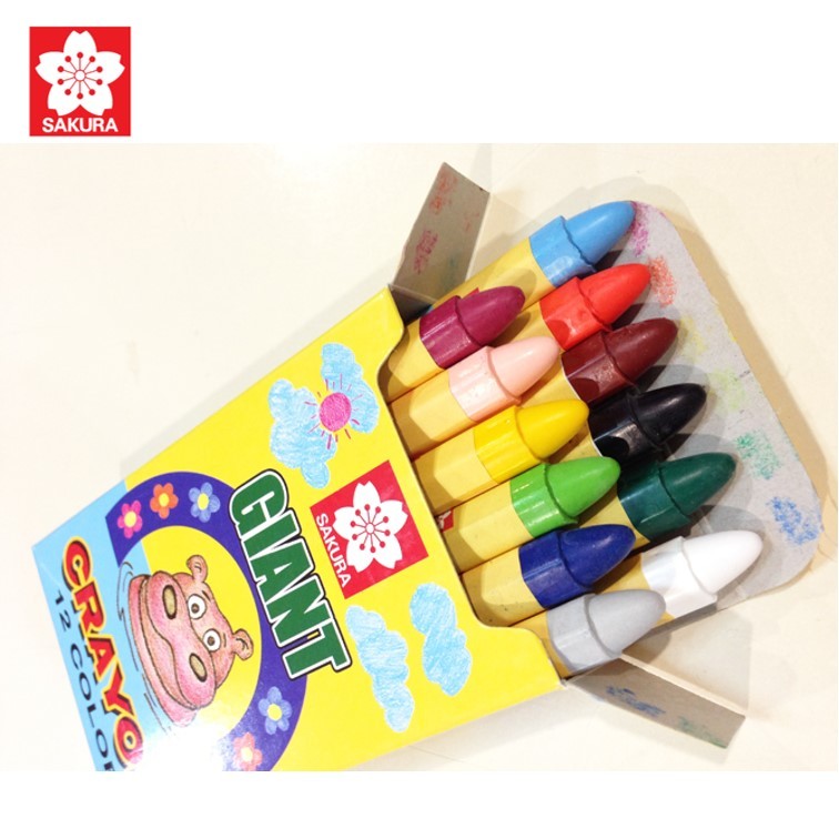 สีเทียนซากุระ แท่งใหญ่ 8 สี / 12 สี สำหรับเด็ก 3-6 ปี ปลอดสารพิษ (ด้ามสามเหลี่ยม) ลายฮิปโปหมูเด้ง แถมสมุดวาดเขียน 1 เล่ม