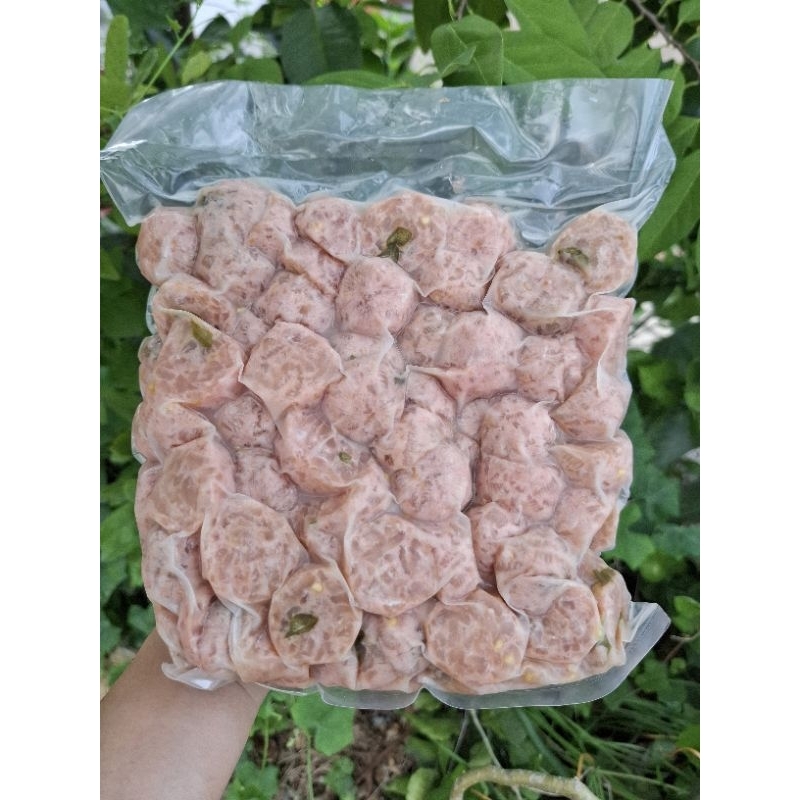 พิเศษ เศษแหนม   หนัก 1 กิโลกรัม หัวท้ายแหนม เศษสไลด์ แหนมดอนเมือง (เปรี้ยวแล้ว)