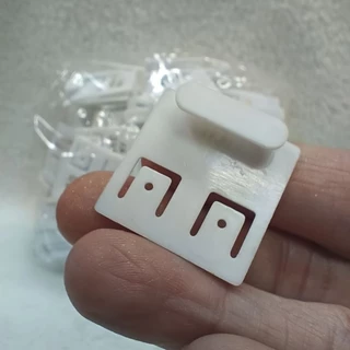 แป้นต่างหู แพค 100 ชิ้น พิมพ์ Fashion earrings มีสีขาวและดำ