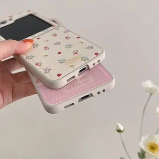 พร้อมส่งจากไทย ! เคสฟลิปหนังลายดอกไม้สุดหรู พร้อมสายคล้องมือ (2022) for Samsung Galaxy ZFlip7 Flip6 Flip5