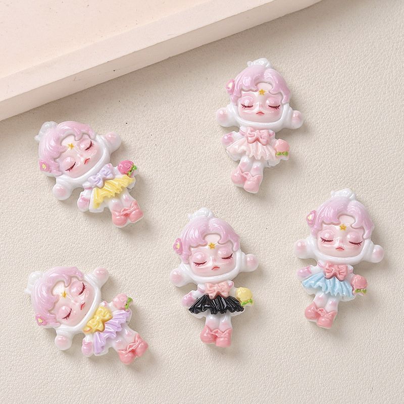 เรซิ่นdiy/จิบบิท Skullpandaใส่กระโปรง จำนวน 5 ชิ้น งานสวยมาก(สามารถเลือกเป็นเรซิ่นหรือจิบบิทได้)