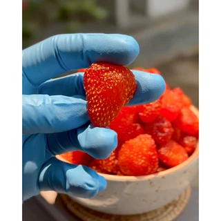 สตรอเบอรี่อบแห้ง 300 g🍓 齋·حلال สดใหม่! สตอเบอรี่ ผลไม้อบแห้ง สตอเบอรี่อบ สตรอเบอรี่ สตอเบอร์รี่