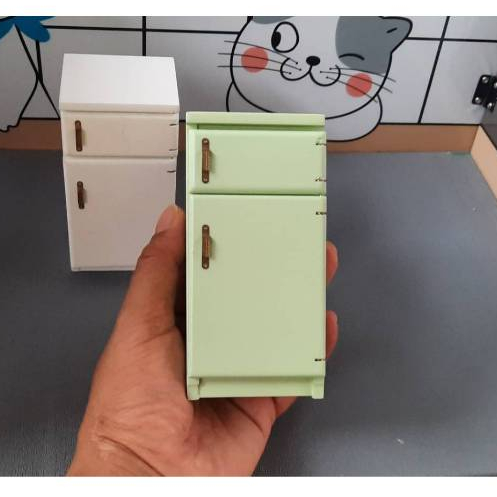 ตู้เย็นจิ๋ว ตู้เย็นโมเดล พร้อมส่งในไทย