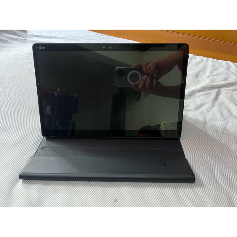 แท็บเล็ต Fujitsu ArrowsTab Q738-Corei5 GEN7 /RAM 4GB /SSD 128GB /13.3”FHD IPS /สภาพดี