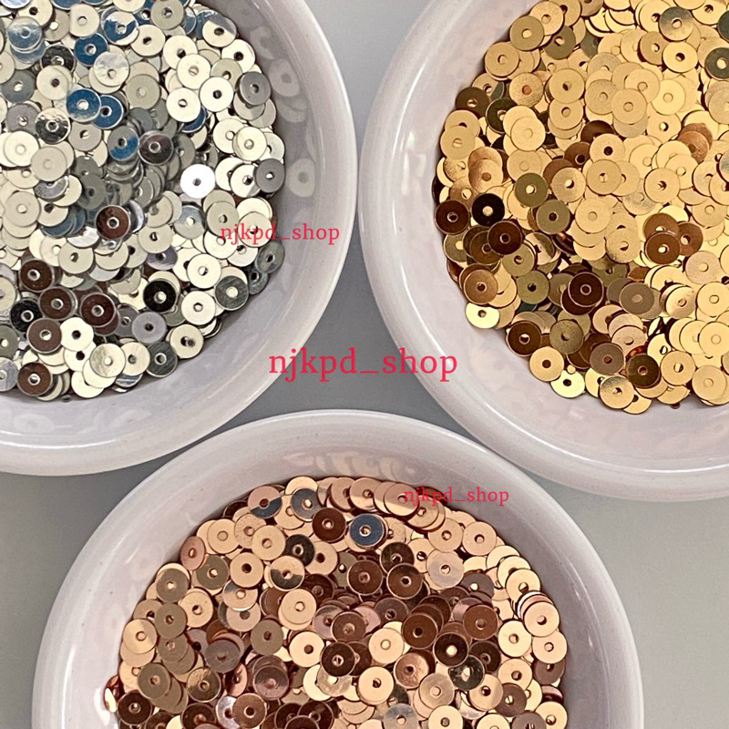 แผ่นเลื่อมกลมแบน (เกรดญี่ปุ่น) อย่างดี ขนาด 4 มิล สีเงิน - สีทอง - สีนาก