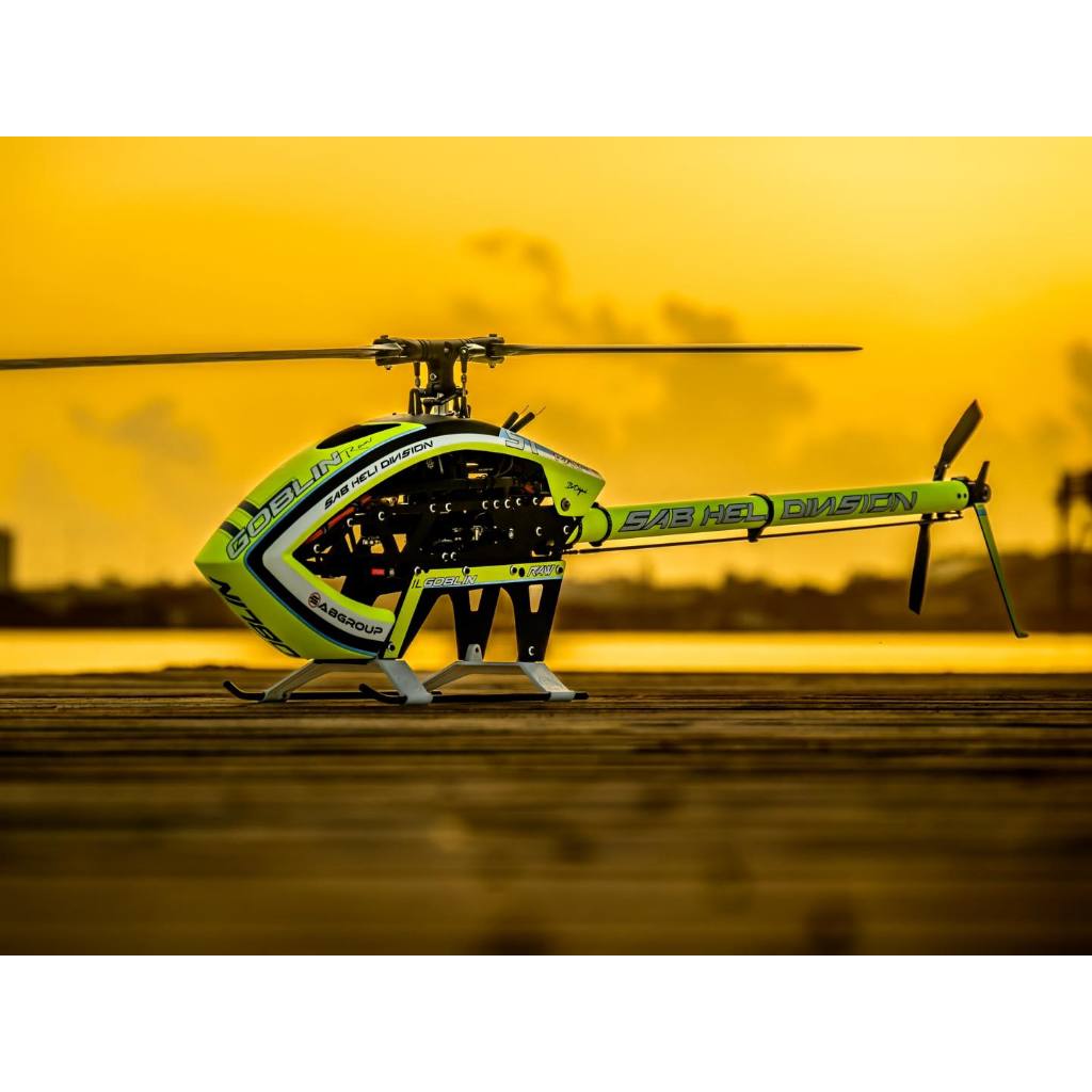 SG763 ILGoblin RAW Yellow KIT • (S701 (700 mm main blades).  • S105 (105 mm tail blades).)