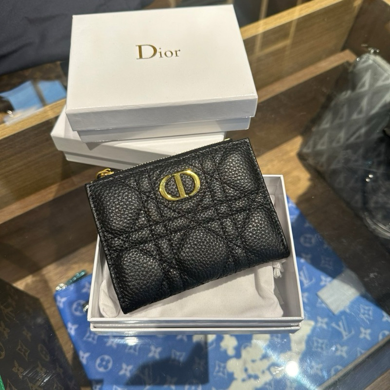 กระเป๋าตังค์ใบสั้นdior. WALLET สินค้าพึงเขาสดๆร้อนๆเลย