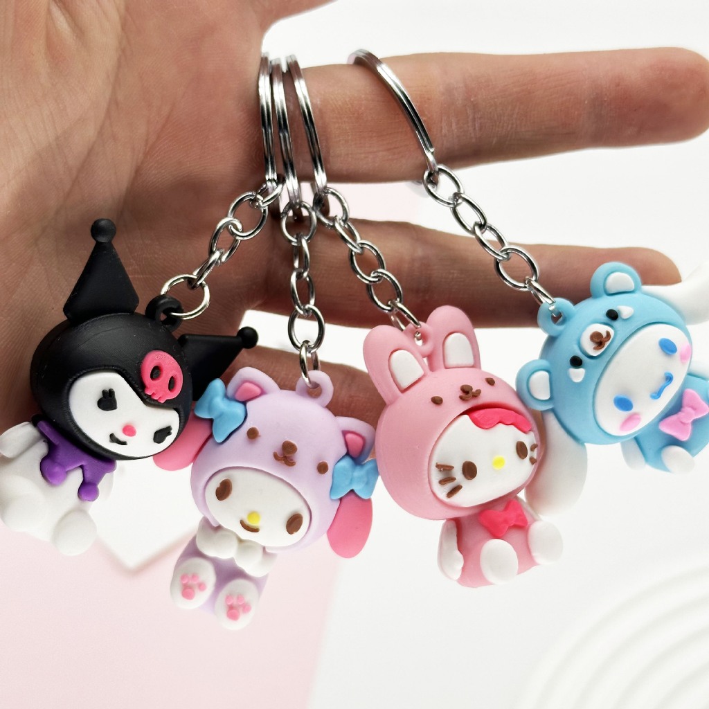 [COD]พวงกุญแจสร้างสรรค์ Kuromi การ์ตูนตุ๊กตา พวงกุญแจ กระเป๋าเป้สะพายหลังดารา พวงกุญแจ