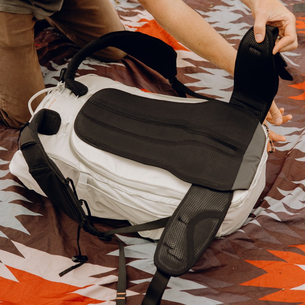 Peak Design Outdoor Hip Belt สายคาดเอวสำหรับกระเป๋า Peak Design Outdoor Backpack