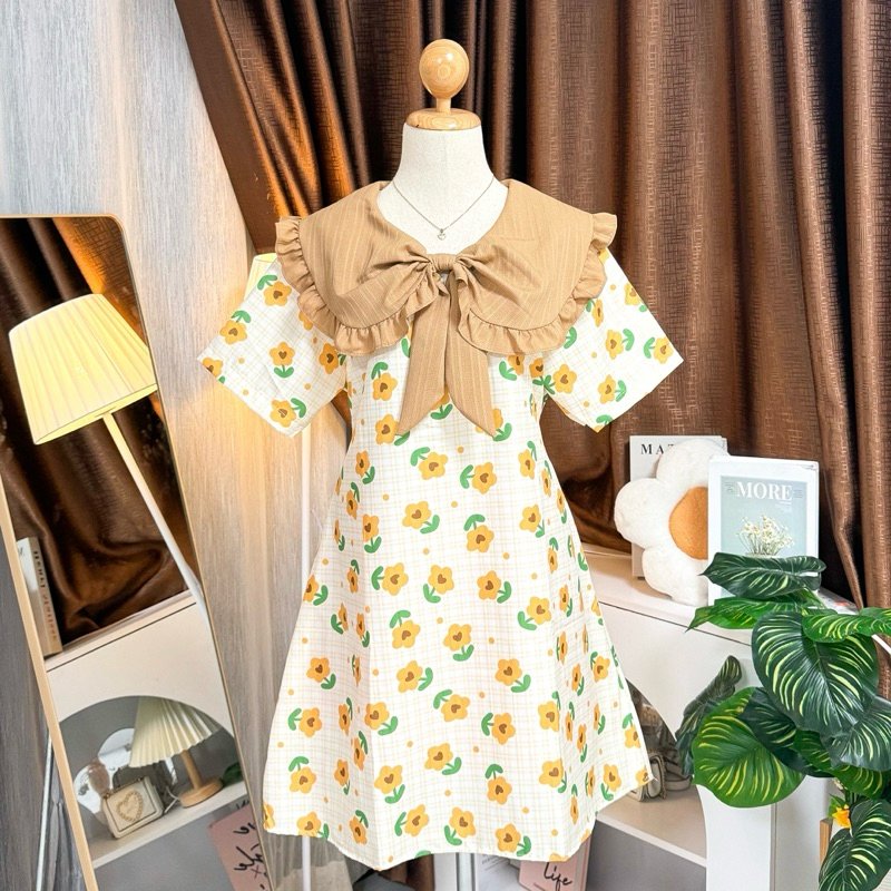 Dress ทรงปล่อยคอบัวแต่งโบว์ ( vp ระบายโบว์ใหญ่ )