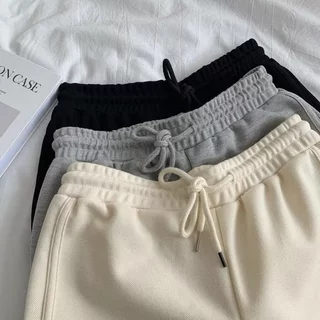 CC-30603 กางเกงขาสั้นสไตล์สปอร์ตหญิง ขาเว้า ผ้าไม่หนาไม่บาง ผ่อนคลาย ใส่อยู่บ้าน