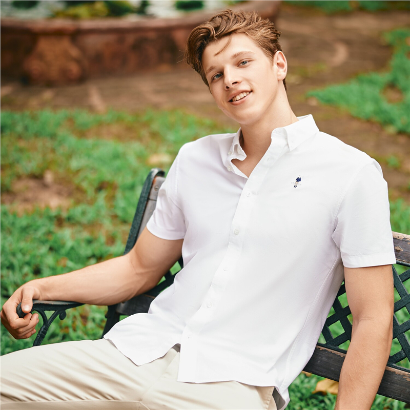 GIORDANO เสื้อเชิ้ตผู้ชาย แขนสั้น Men's Oxford Shirts 01044243
