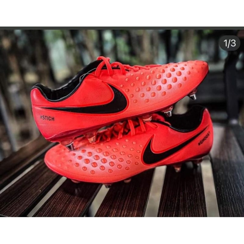 รองเท้าฟุตบอล Nike Magista Opus2FG