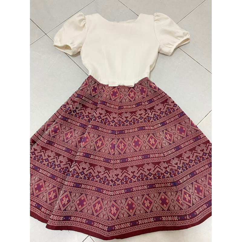 MABEL: S เดรสผ้าไทย งานอัดกาวทั้งชุด กระโปรงทรงย้วย