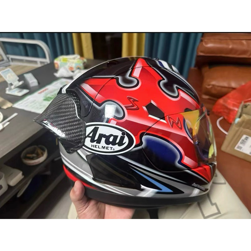 ชิวหลังหมวกกันน็อก arai