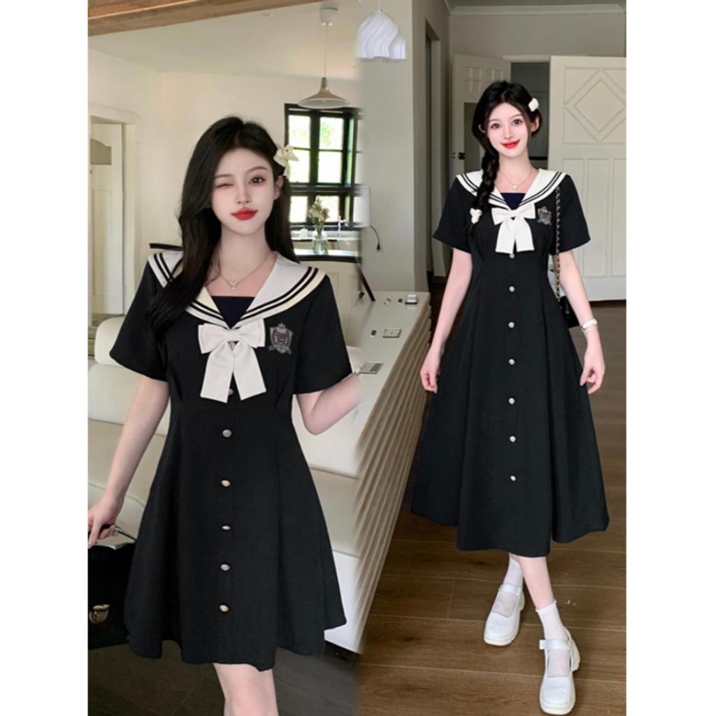 【ใหม่】 S-4XL เดรสแขนสั้นทรงเอแนวสไตล์นักเรียน ไซส์ใหญ่ เอวเข้ารูป กระโปรงทรงเอสั้น เหมาะสำหรับสาวพลัสไซส์ ดีไซน์ปักลาย