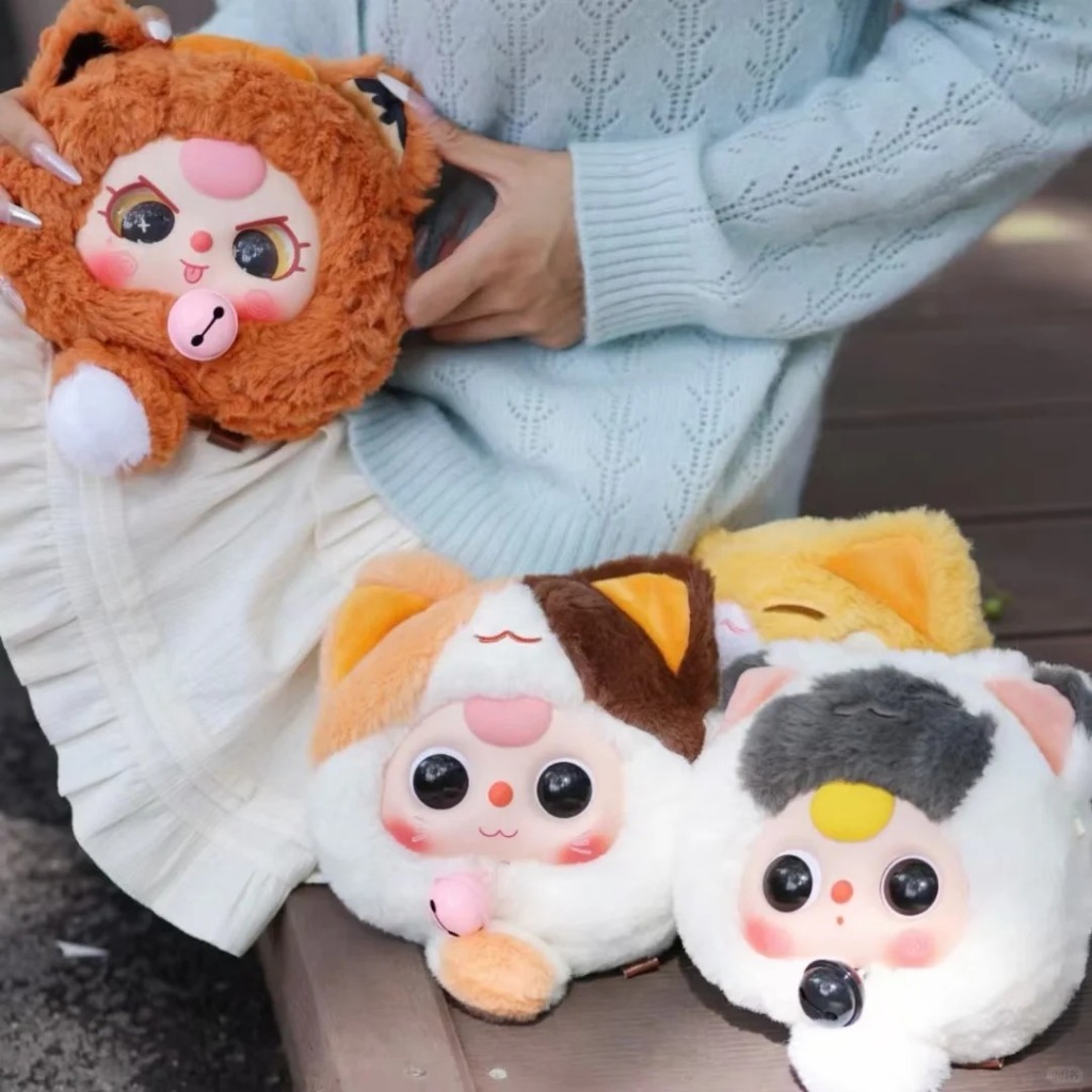 [ เก็บโค้ดลดเพิ่ม ] ⁺₊⋆ (เช็คการ์ด) พร้อมส่ง Baby Three Luck Cat แมวกระดิ่ง รุ่น Zipper ꔛ