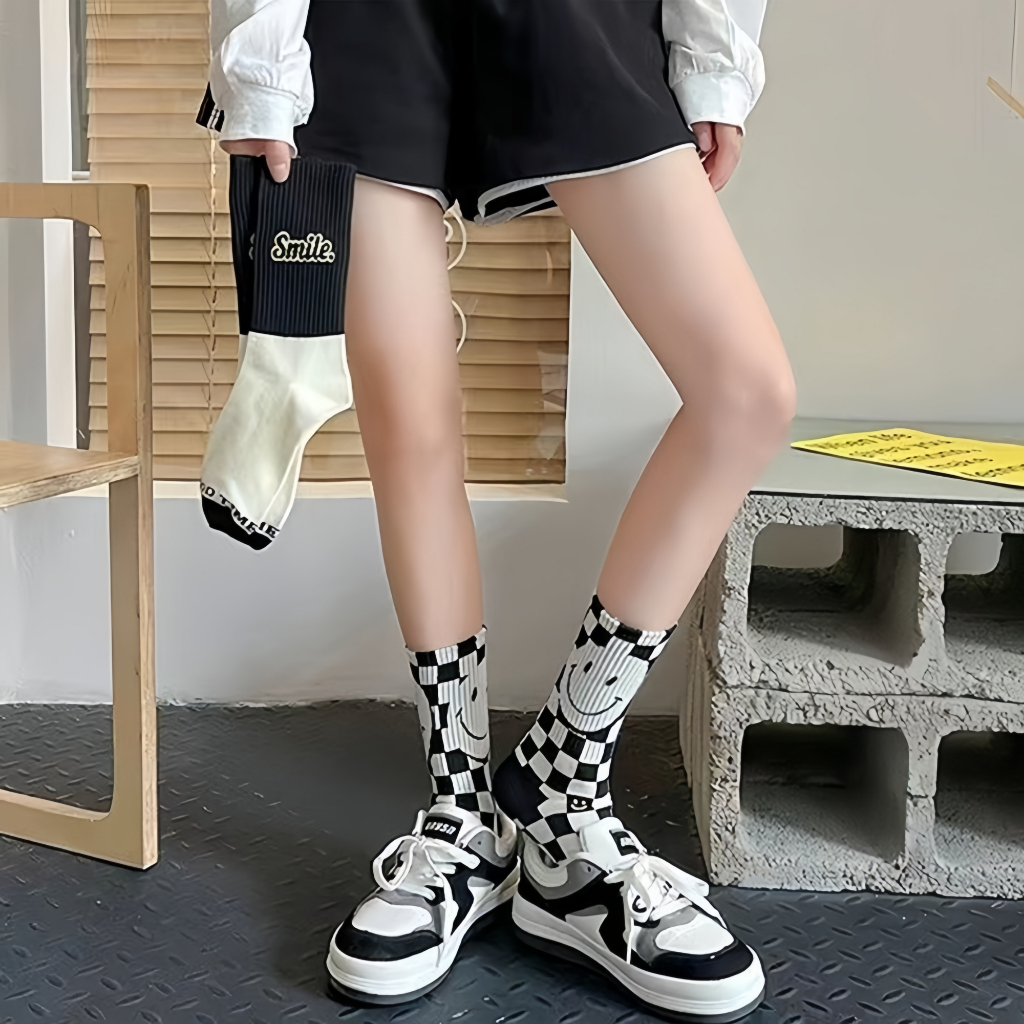 (ได้รับ 2-3 วัน) จัดส่งจากประเทศไทย~ถุงเท้ายาวน่องเกาหลีลายน่ารักถุงเท้าผ้าฝ้ายผู้หญิงแท้ – โปรปัง