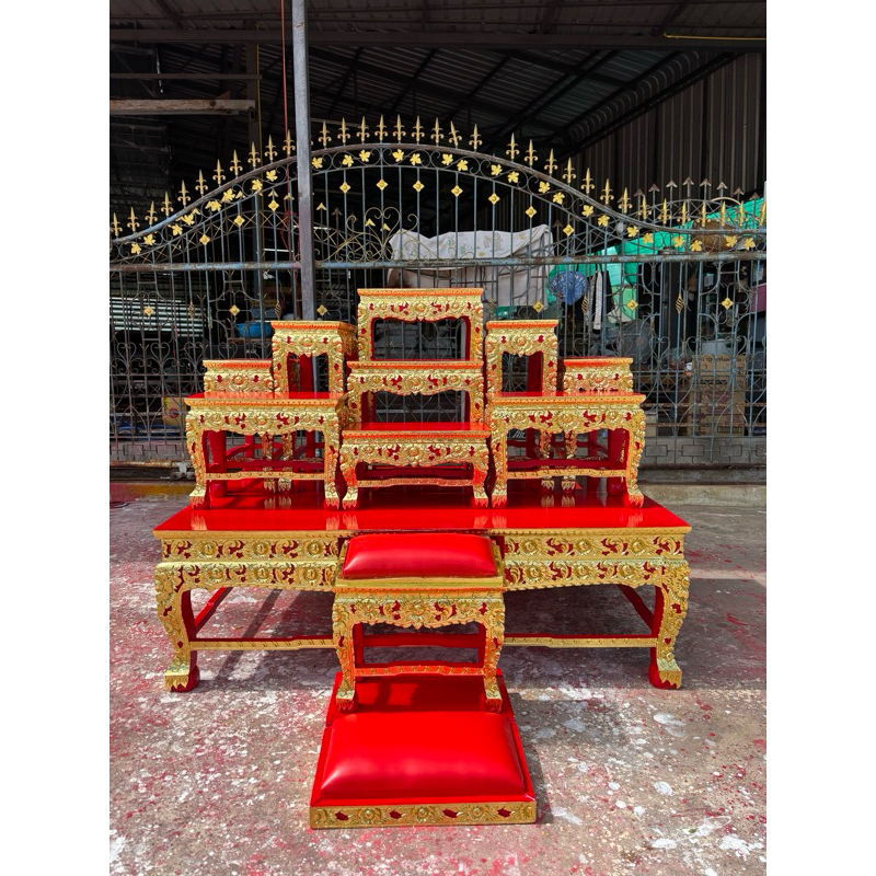 โต๊ะหมู่บูชา 9หน้า9 พร้อมโต๊ะกราบ1ชุด (ถ้าไม่รับโต๊ะกราบลดได้คะ)