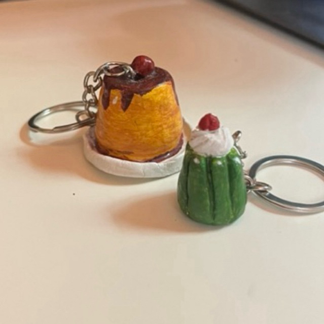 pudding tomato jelly keychain -พวงกุญแจพัดดิ้ง มะเขือเทศ เจลลี่
