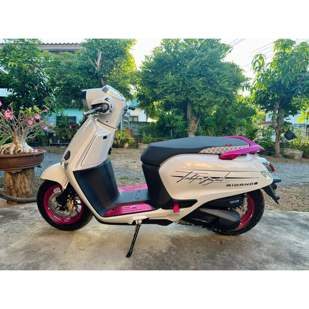 ชุดแต่ง GIORNO125 ABS / CBS สีชมพู ตะขอ มือเบรค พักเท้าหลัง พื้นเท้าหน้า ตุ้มปลายแฮนด์ *ขายแยกชิ้น* - รูปที่ 4