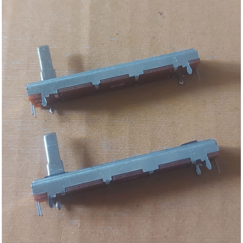 วอลลุ่มสไลด์ A10K ยาว 6cm. 3ขา (Mono)(ราคาตัวละ)