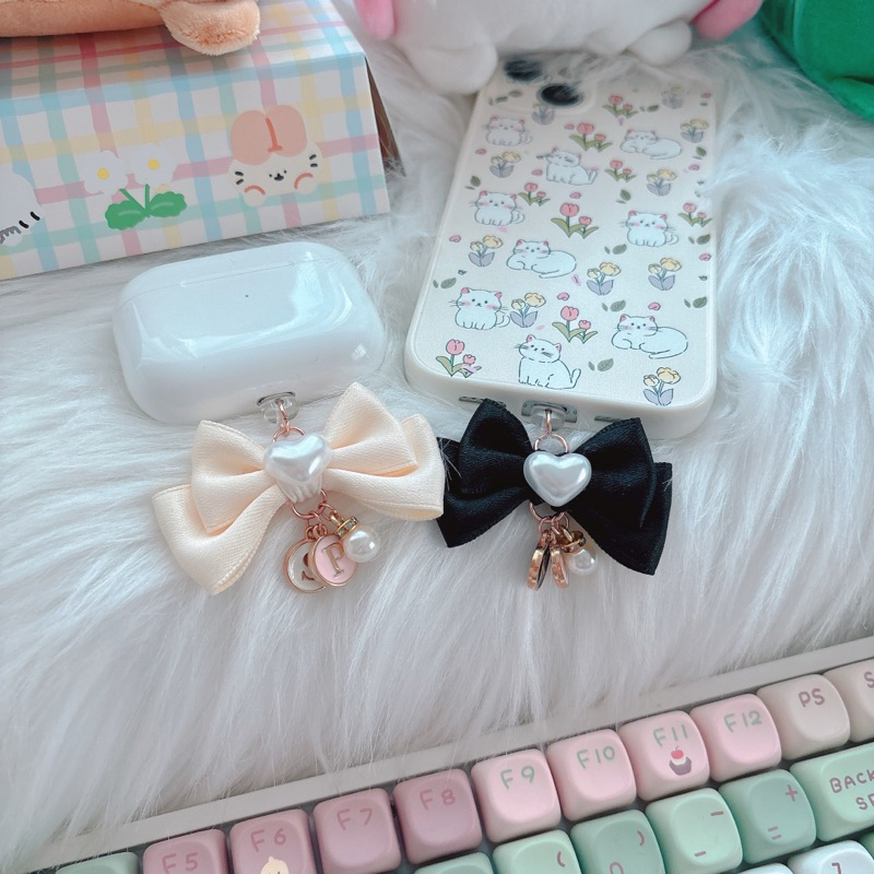 จุกกันฝุ่นโทรศัพท์ ใช้ได้ทุกรุ่น เปลี่ยนอักษรได้ ใส่อักษรได้ 2 ตัว