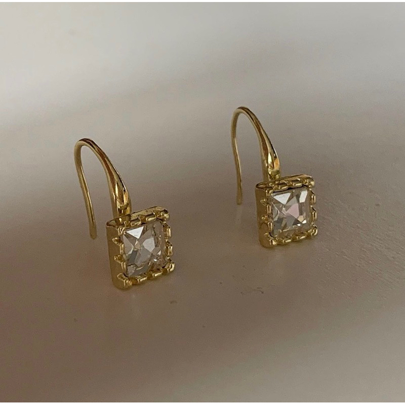 HER OBJECTIVE_HER BESTIE EARRINGS