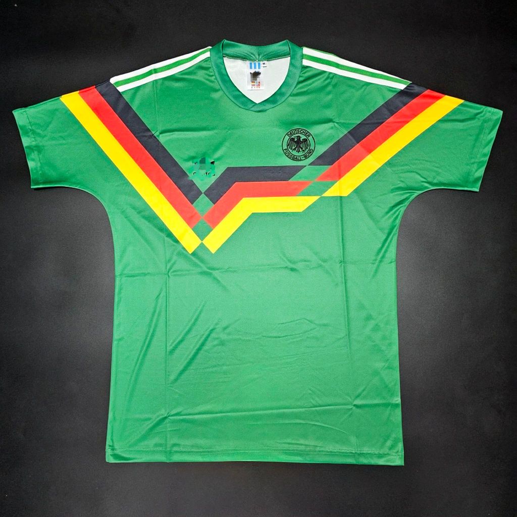 เสื้อบอลย้อนยุค เยอรมัน 1991 สีเขียว