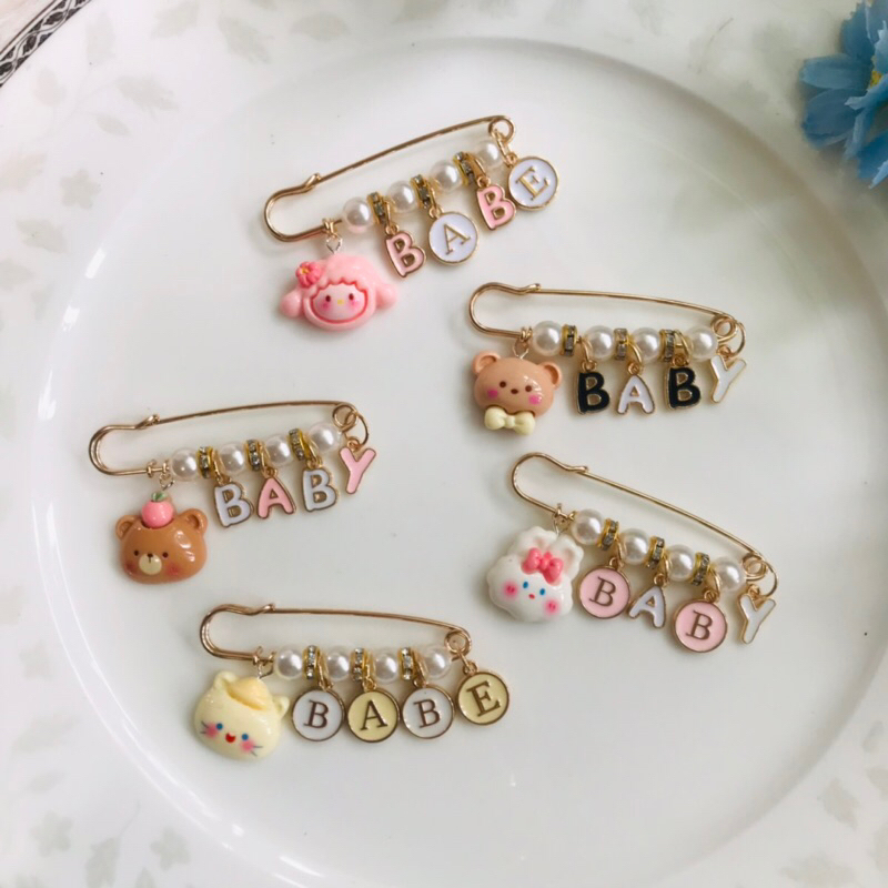 เข็มกลัดคนท้อง Baby ขนาด 5.5 ซม. ติดเสื้อผ้า กระเป๋า น่ารัก พร้อมส่ง