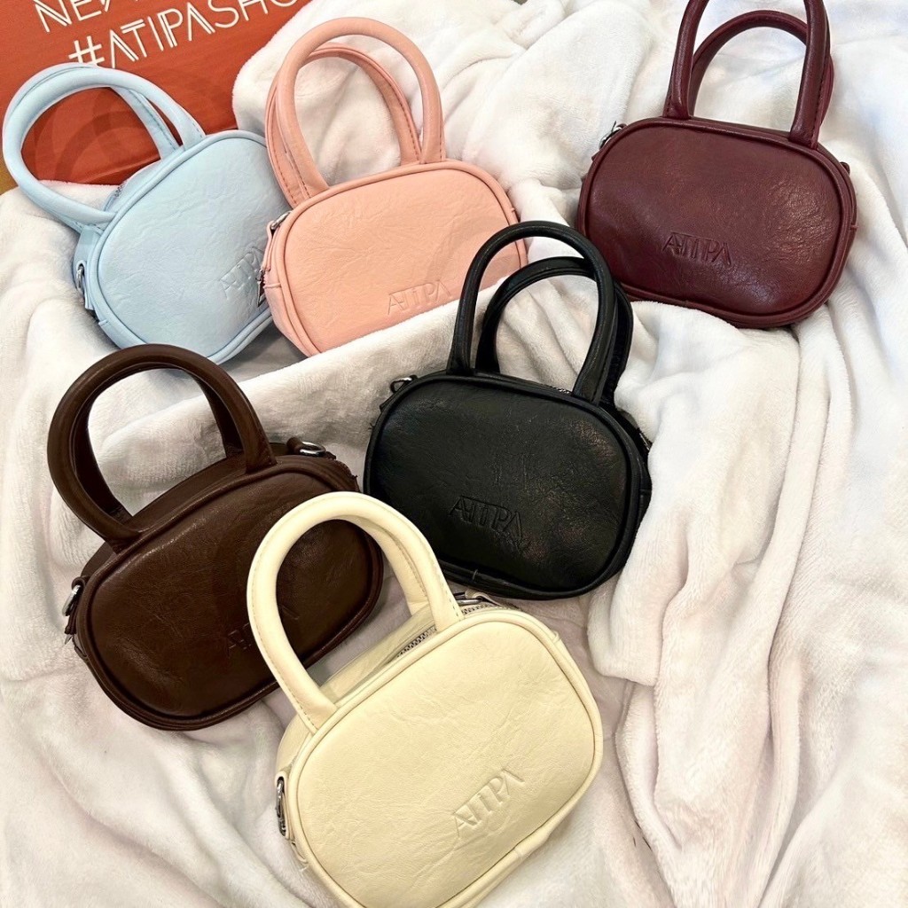 Atipashop - MINI MOLLY BAG กระเป๋าถือ ทรงมินิ มีหลายสี ปั้มโลโก้ ATIPA