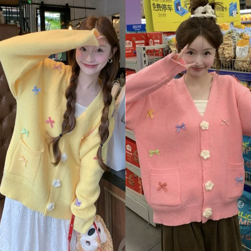 เสื้อแขนยาวไหมพรมแต่งอะไหล่แบบจุกจุก รอบอก 32-50 นิ้ว