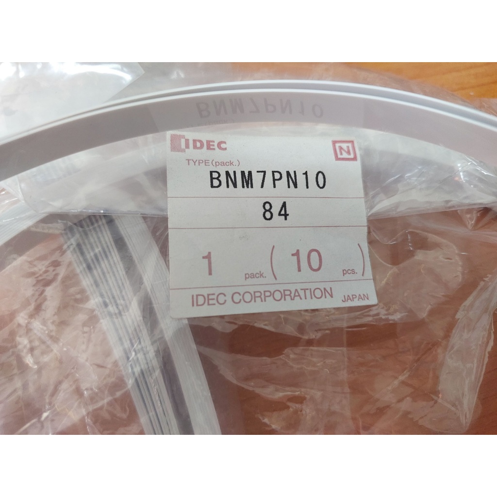 "IDEC" TERMINAL BLOCK ID STRIP รุ่น BNM7PN10   ยาว 1เมตร  *** ราคาต่อ1เส้น*** (สามารถออกใบกำกับภาษีไ