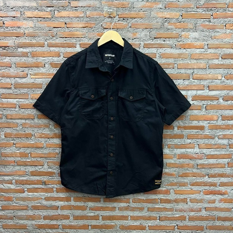 เสื้อเชิ้ตแขนสั้น ผ้าคอตตอน แท้ 100% สินค้าพร้อมส่ง