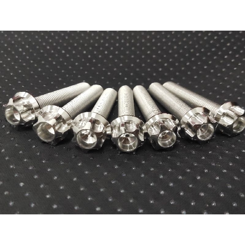 น๊อตหัวเฟือง M10x15-10x70สแตนเลสแท้หัวไขประแจเบอร์ 14ราคาต่อ 1 ตัว
