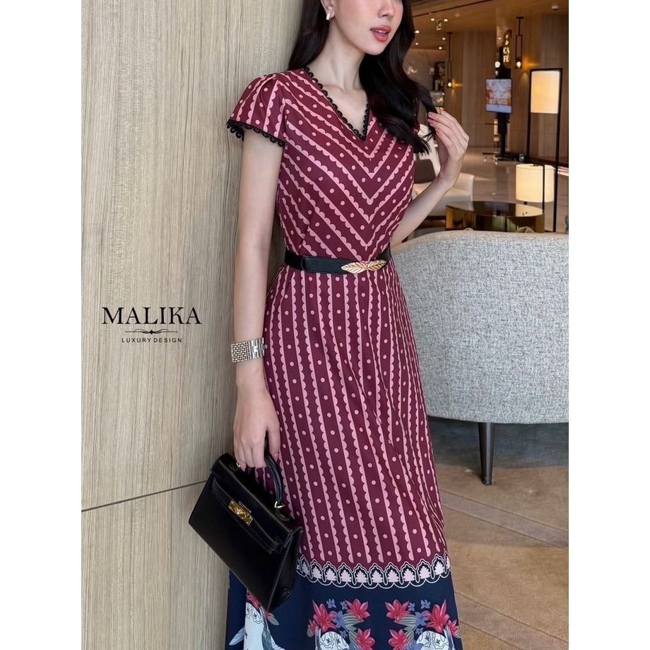 "เช็คสินค้าก่อนสั่งซื้อ สั่งแล้วห้ามยกเลิกน๊าค๊า"MALIKA เดรสสีแดงแต่งลูกไม้สีดำ มาพร้อมเข็มขัด ผ้าดีมาก
