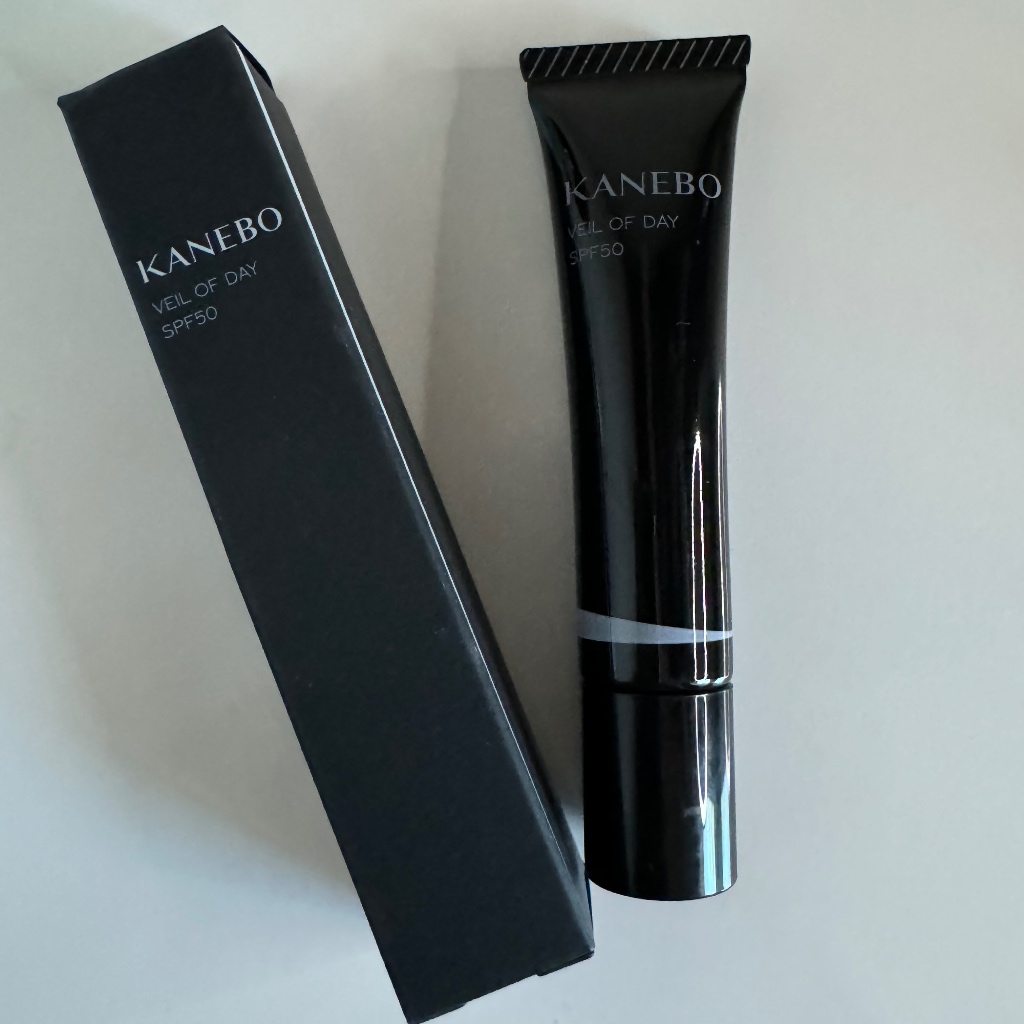 Kanebo VEIL OF DAY 12g คาเนโบ กันแดดเนื้อเซรั่ม
