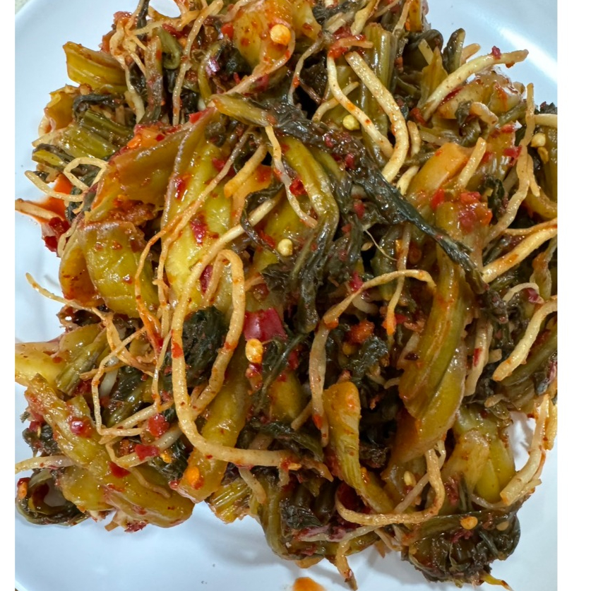 ผักกาดดอง ผักกาดดองสุตรจีนยูนาน สูตรเหนือเชียงใหม่ ขนาด 1 กิโลกรัม กรอบ เผ็ด อร่อย ไม่ใส่วัตถุกันเสีย กรอบอร่อย กับแก้ม