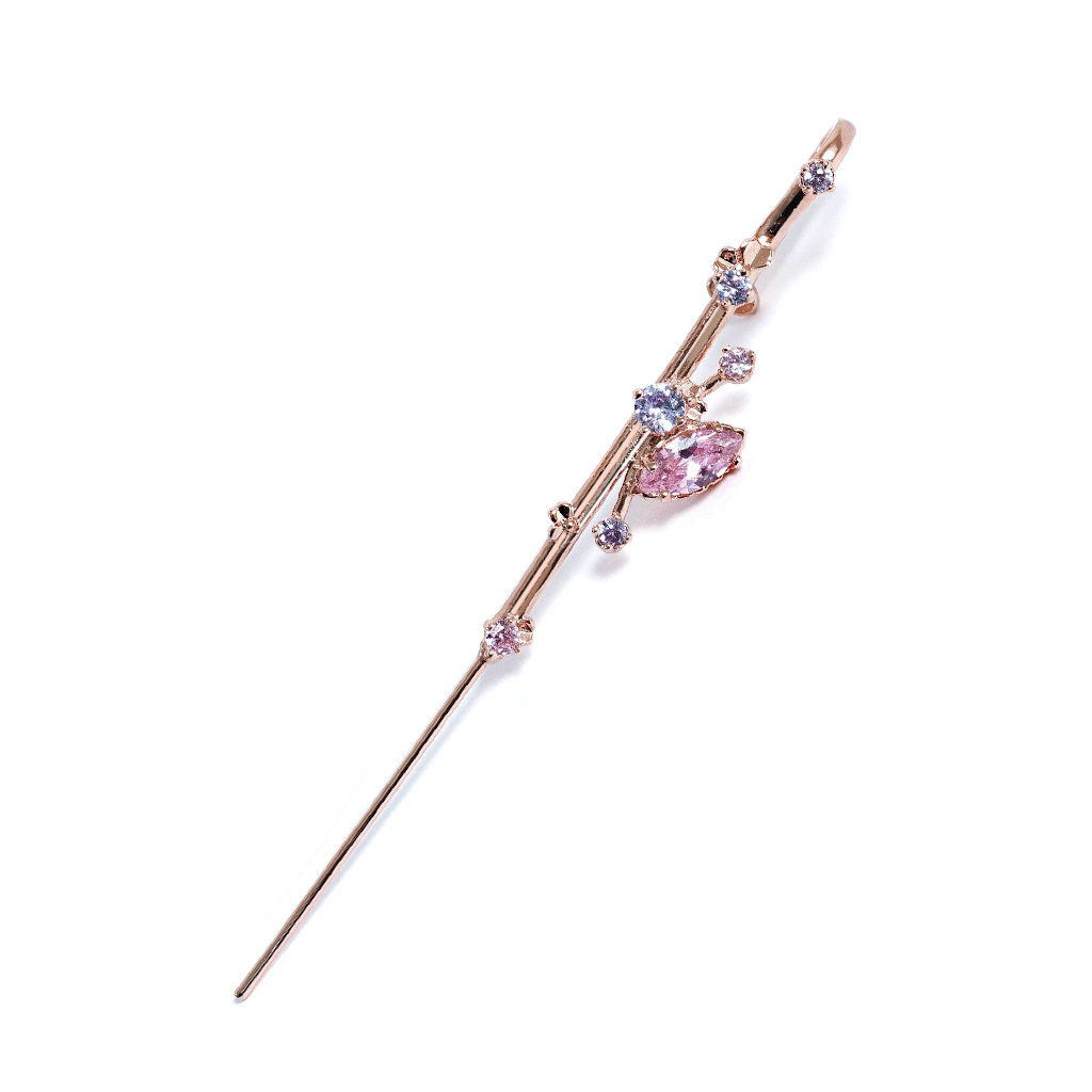 Dallar/Star Dust Ear Pin