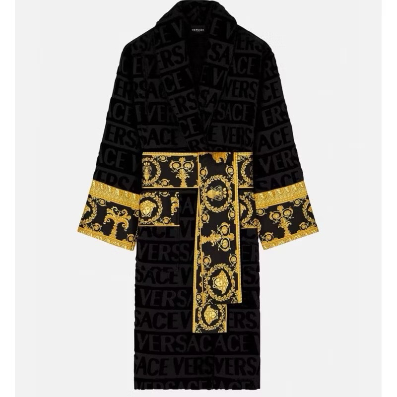 แท้ 100% Used like new Versace Baroque Robe Black เสื้อคลุม Versace ฟรีไซส์ ใส่ได้ทั้งชายหญิง