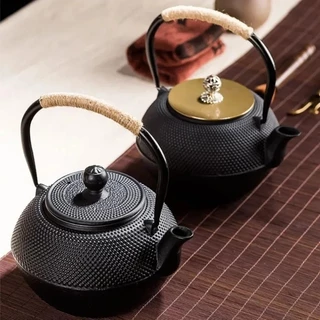 Kettle 900 ml ญี่ปุ่นสไตล์กาน้ำเหล็กหล่อกาน้ำชา + Infuser/กรองกาน้ำชา