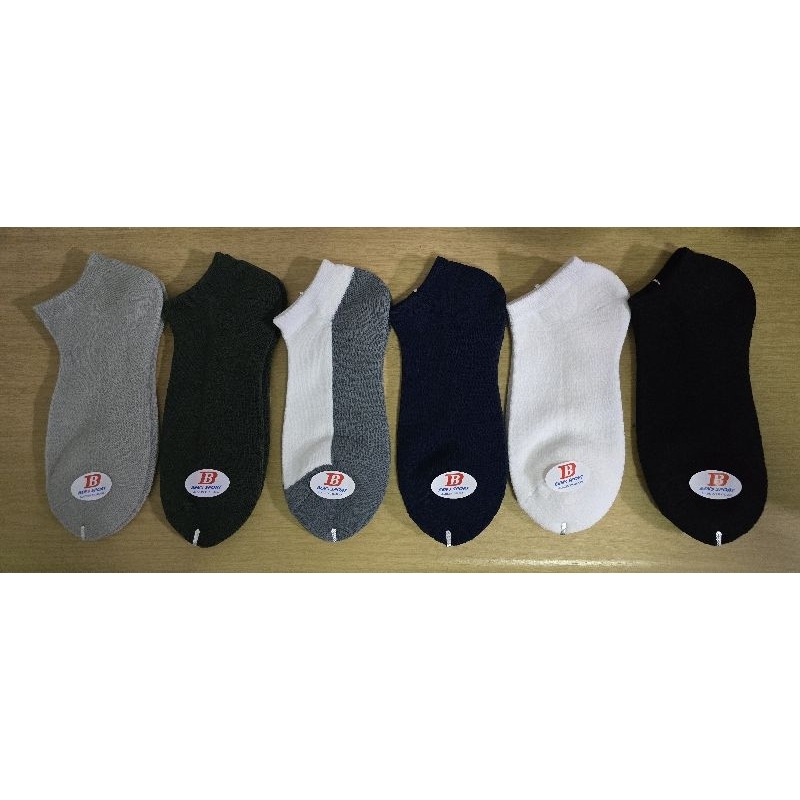 ถุงเท้าพื้นหนา ปิดตาตุ่ม Ben Socks คู่ละ