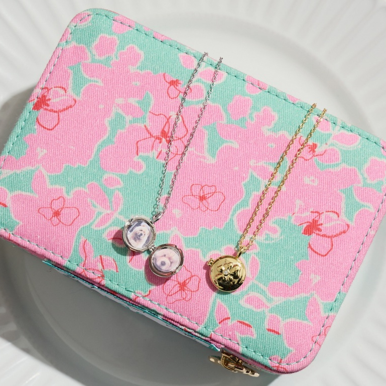 YVIS Secret Locket Necklace