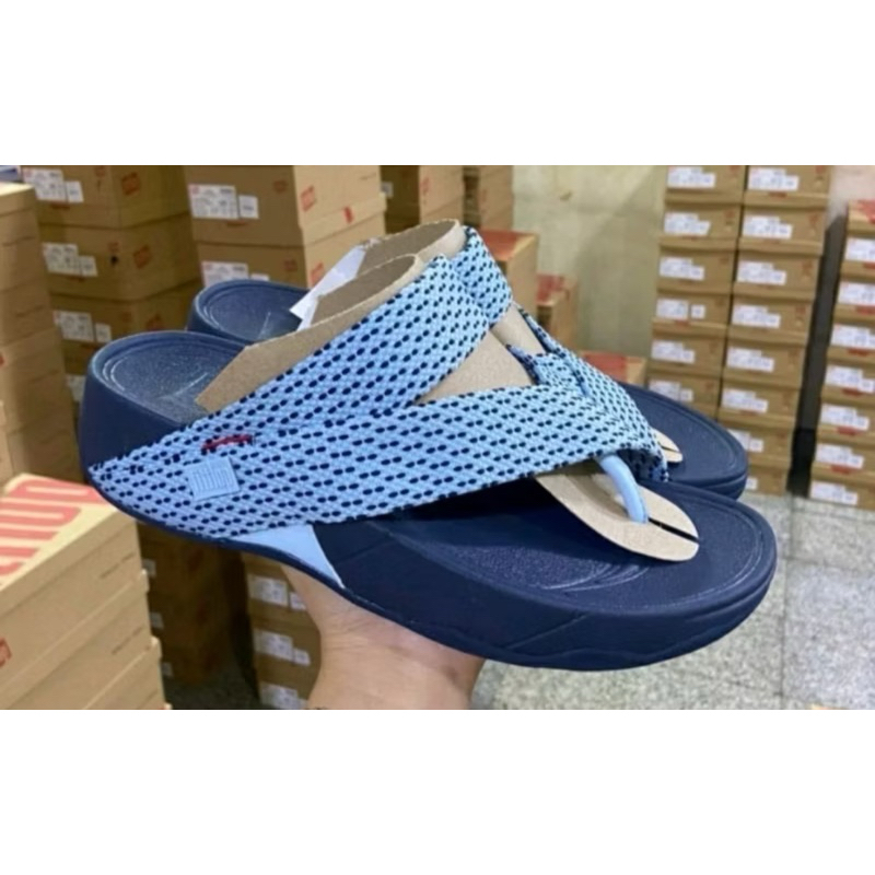 รองเท้าเเตะ fitflop สลิงรุ่นใหม่ สวย ใส่ได้ทั้ง หญิงและชายไซร้ 36----44