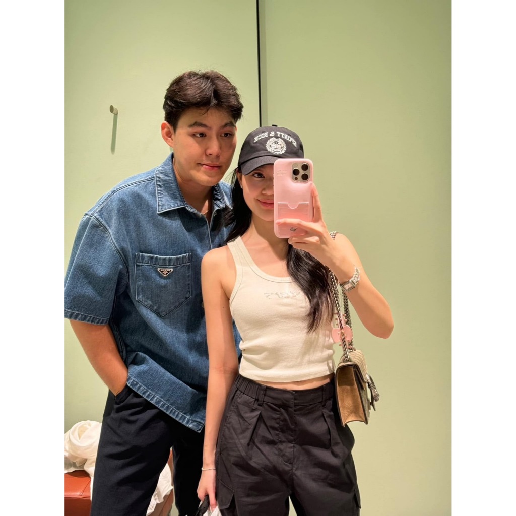 (เคส Loafy) เคสนุ่มนิ่ม Strawberry Kiss Loafy Whale Indeed Case เคสนิ่ม จับถนัดมือ วัสดุหนังเกรด Premium - รูปที่ 3